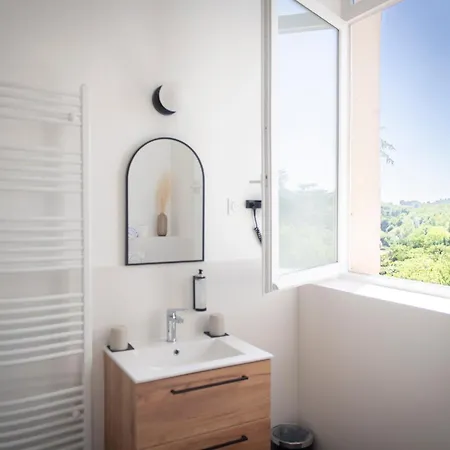 Hotellerie De L'abbaye Du Desert * Bellegarde-Sainte-Marie