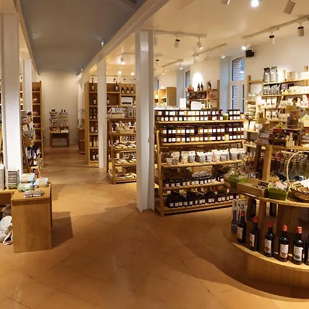 Hotellerie De L'abbaye Du Desert מלון *