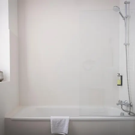 فندق Hotellerie De L'abbaye Du Desert Bellegarde-Sainte-Marie