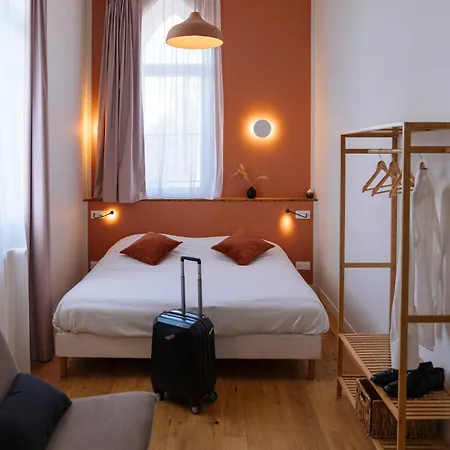 Hotellerie De L'abbaye Du Desert Hotel *