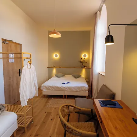 فندق Hotellerie De L'abbaye Du Desert